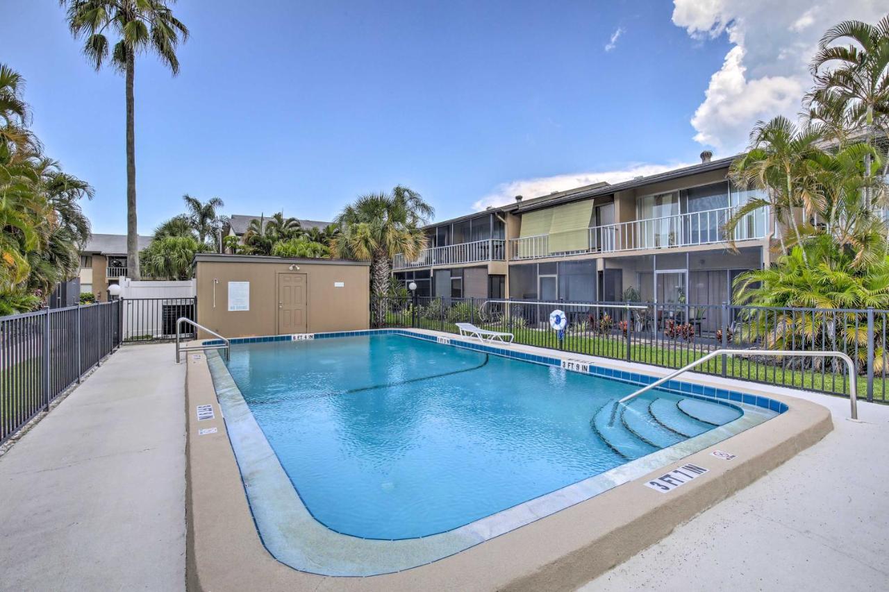 Condo With Pool Access Less Than 4 Miles To Siesta Key Beach Sarasota Exterior photo