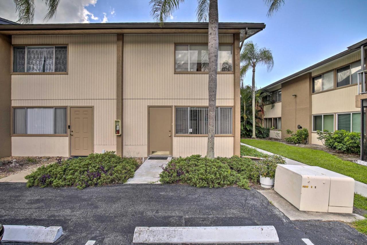 Condo With Pool Access Less Than 4 Miles To Siesta Key Beach Sarasota Exterior photo